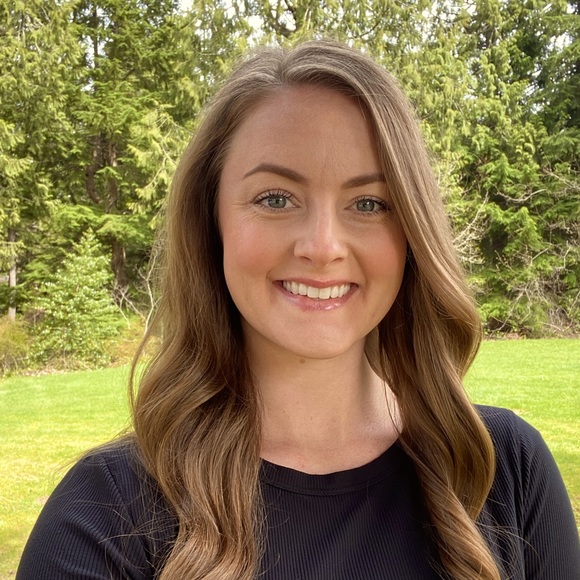 Meet your Posher, Kelsey - Picture 1 of 1